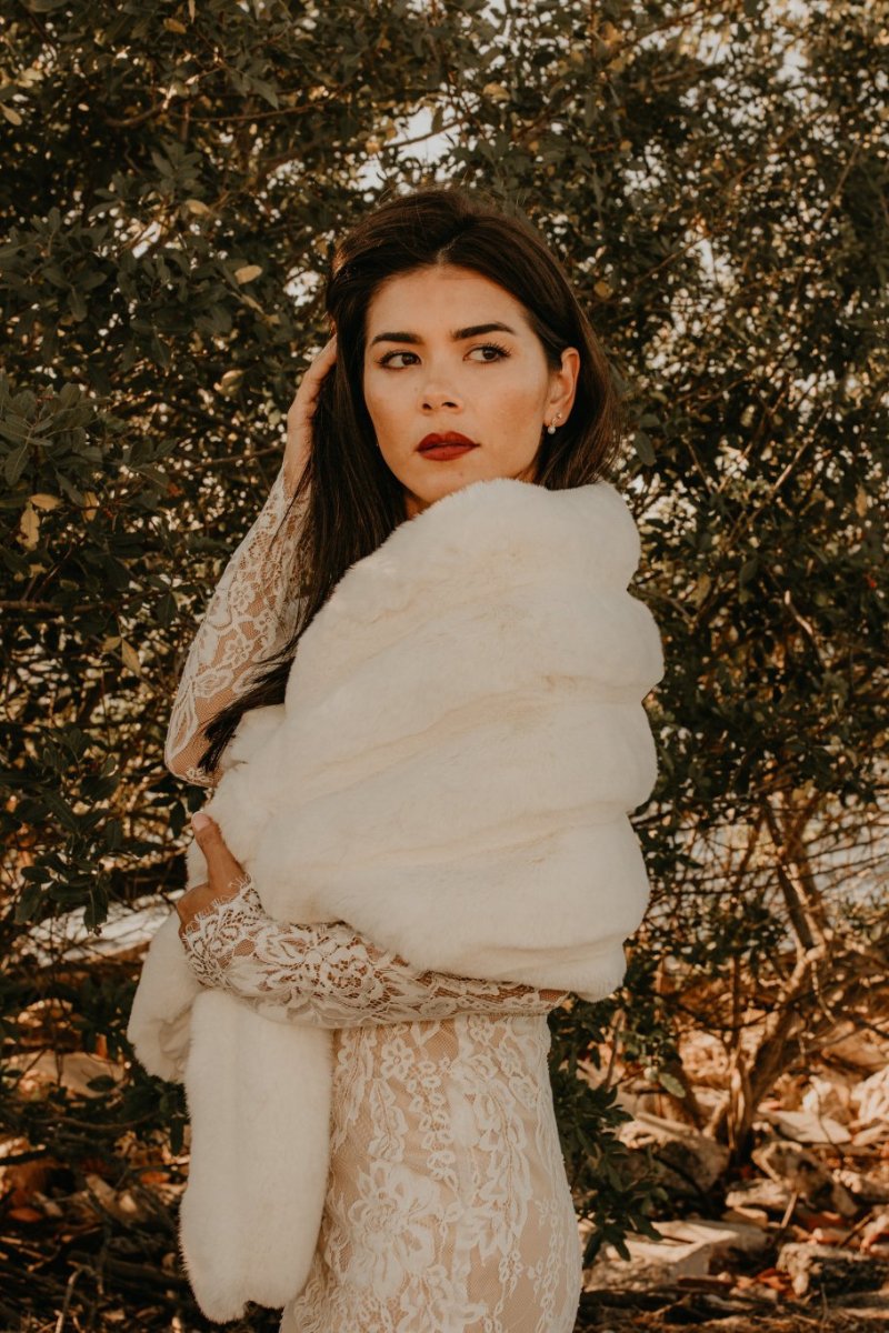 Yvonne Faux Fur Bridal Cape - Nina Nieves