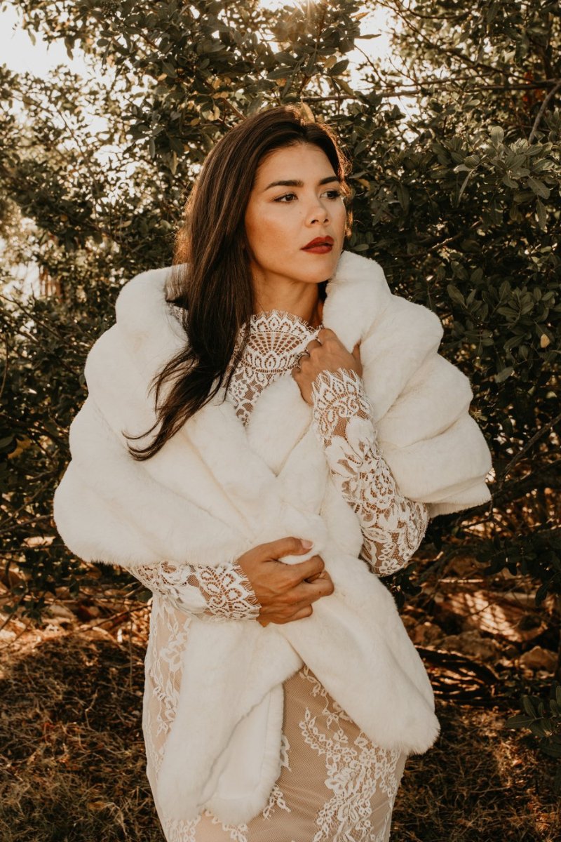 Yvonne Faux Fur Bridal Cape - Nina Nieves